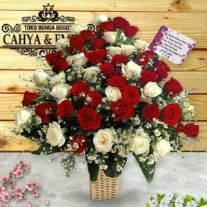 BM 028 Bunga Meja