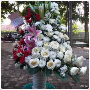 CDE - BM 002 - Bunga Meja