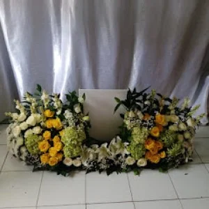 Paket Bunga Duka Cita Bogor 04
